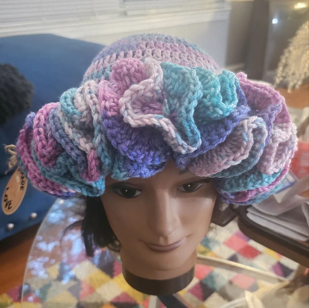 Crochet Ruffle Bucket Hat - Picture 1 of 6